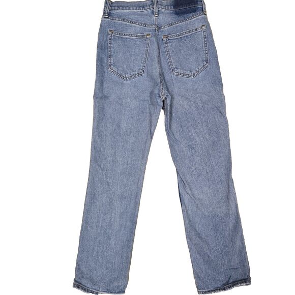 Abercrombie & Fitch Ankle Straight Ultra High Rise Womens Size 26/2 Med Wash - Picture 2 of 7